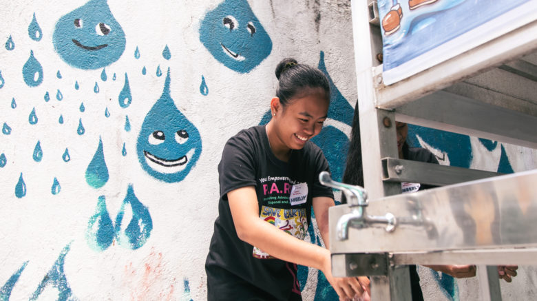Handwashing education by Clean the World Asia