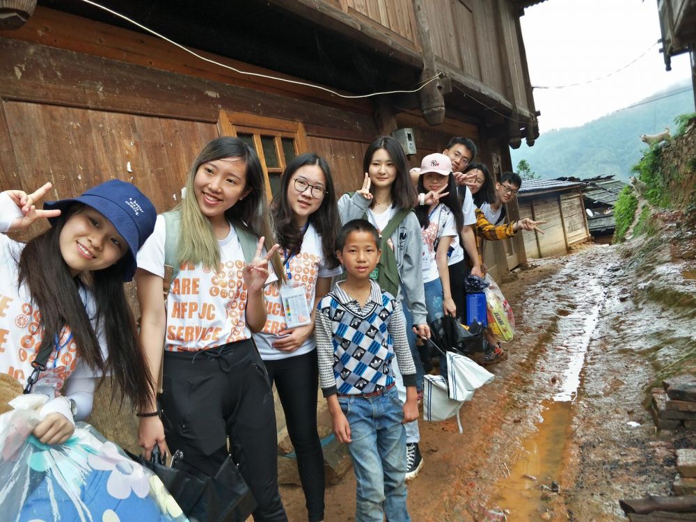 University of Macau students volunteer in rural China